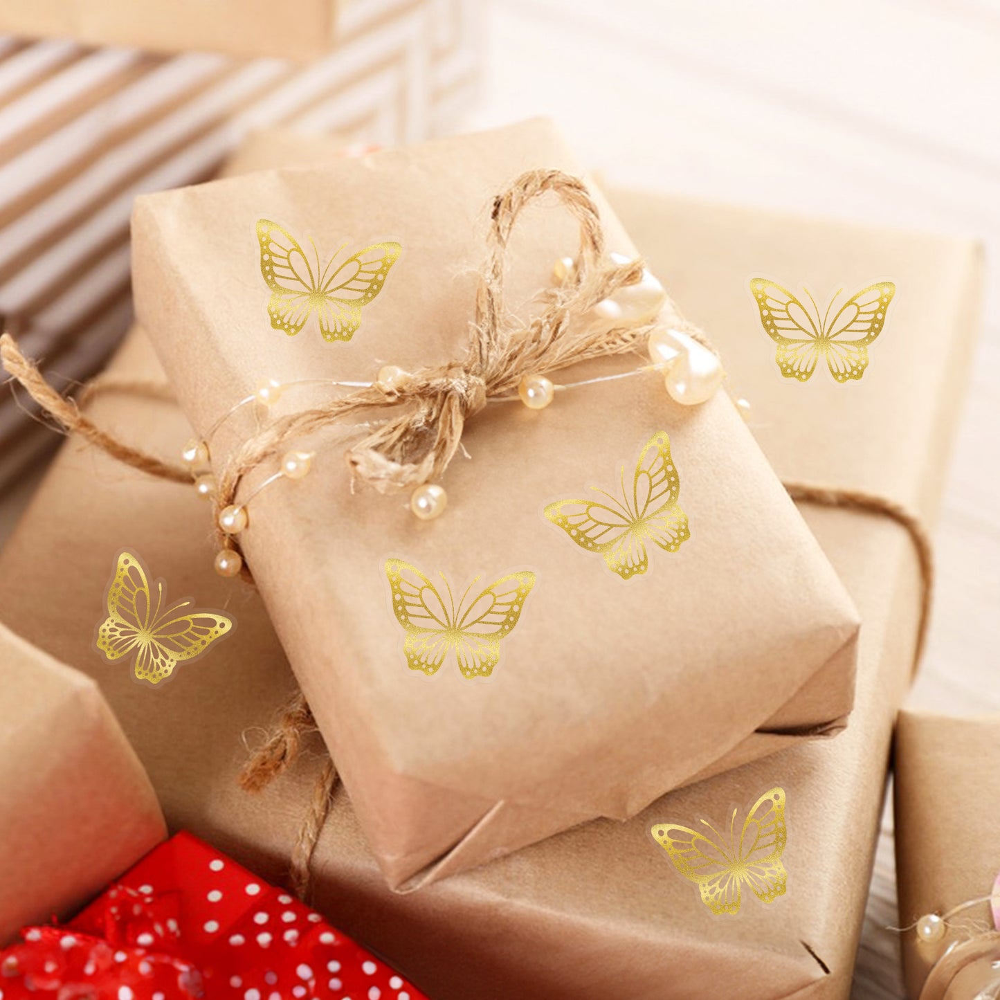 Anwyll Butterfly Stickers,Gold Foil Envelope Seals Stickers,420Pcs Butterfly Preference Stickers,Self-Adhesive Spring Butterfly Labels Stickers for Invitation Card Gift Wrap Wedding Party Baby Shower