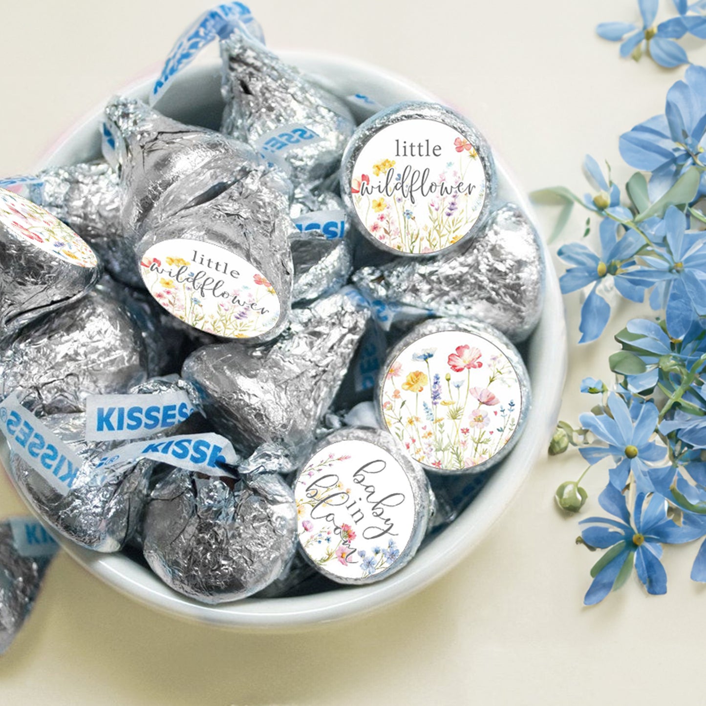 Anwyll Little Wildflower Baby Shower Kisses Candy Stickers,210Pcs 0.75Inch Baby Shower Party Favor Decor Sticker,Self-Adhesive Floral Baby In Bloom Sticker for Girl Boy Baby Shower Gender Reveal Party
